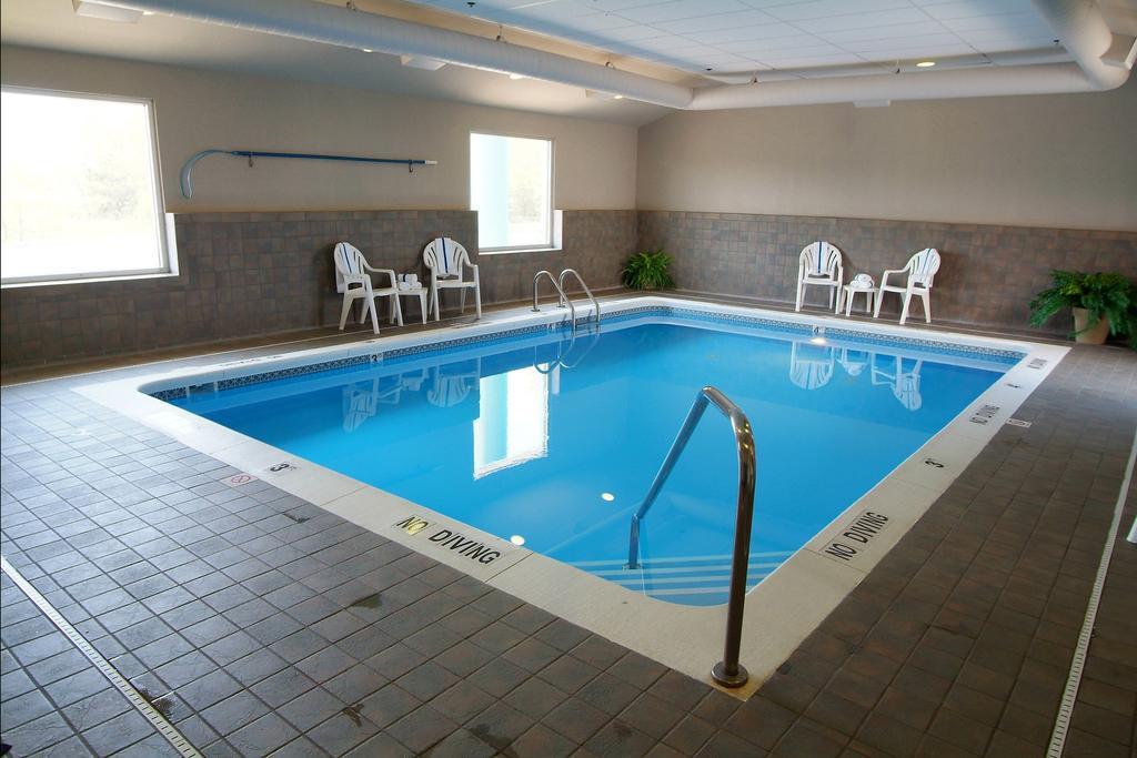 Country Inn & Suites By Radisson, Holland, Mi Eksteriør bilde
