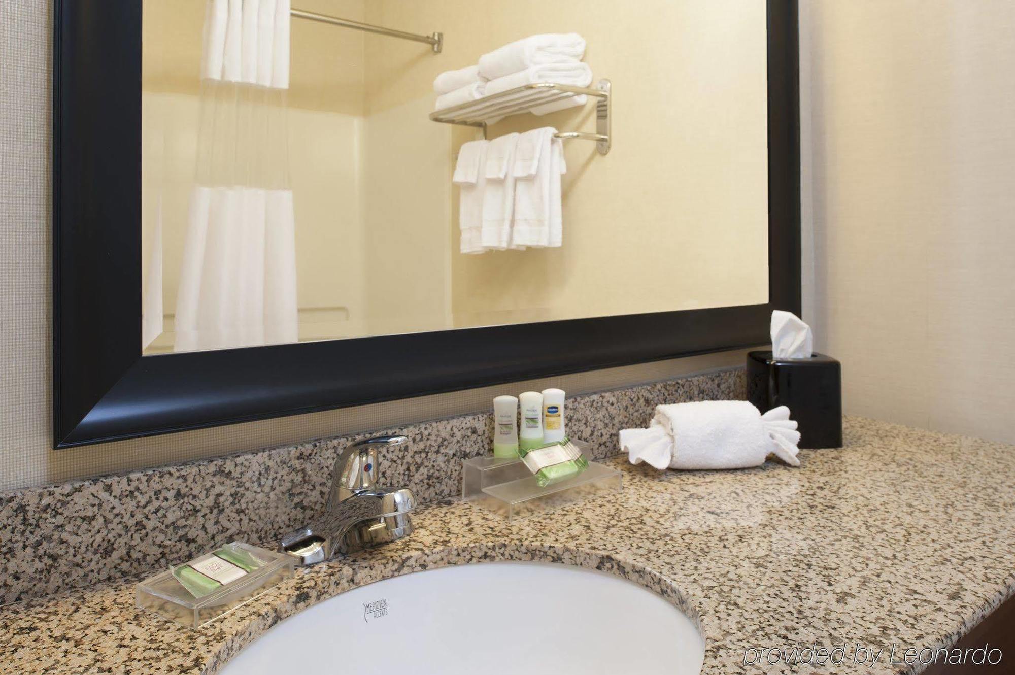 Country Inn & Suites By Radisson, Holland, Mi Eksteriør bilde